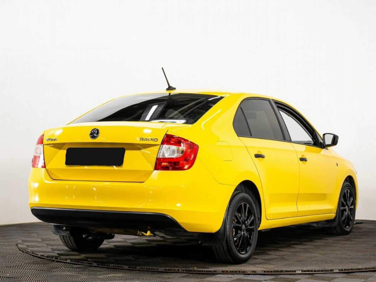 Skoda Rapid 2017 года с пробегом. Фото: #3