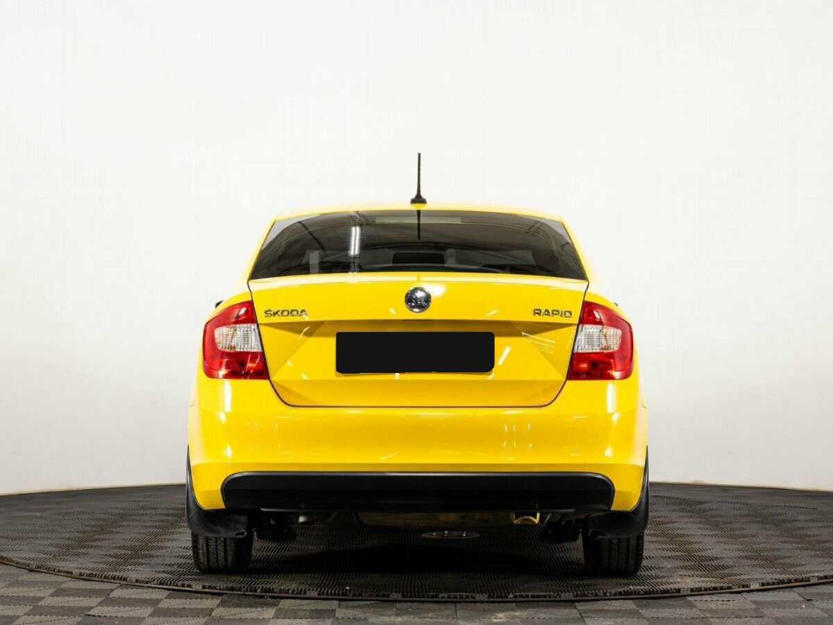 Skoda Rapid 2017 года с пробегом. Фото: #4