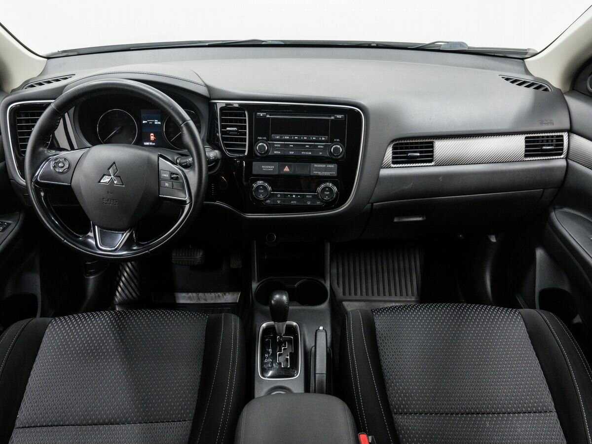 Mitsubishi Outlander 2016 года с пробегом. Фото: #11