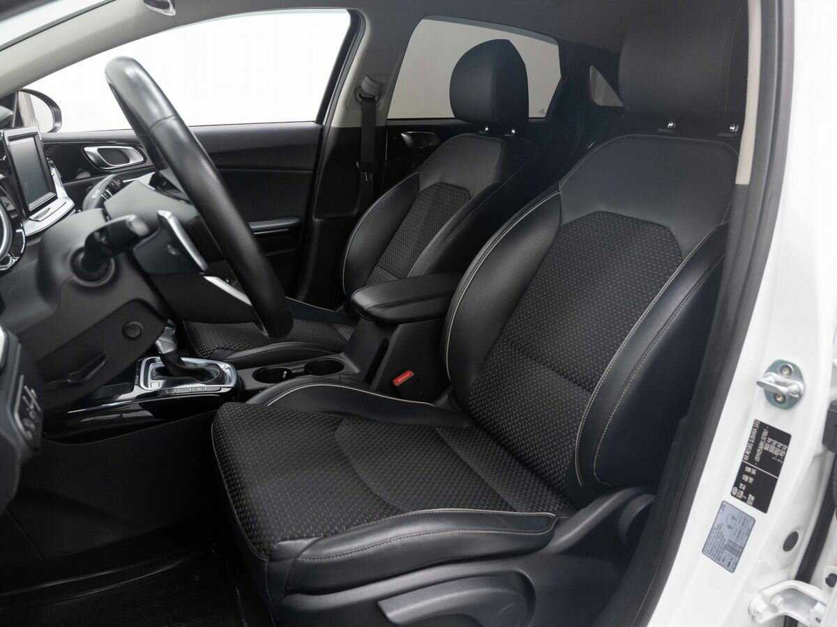 Kia Ceed 2018 года с пробегом. Фото: #8