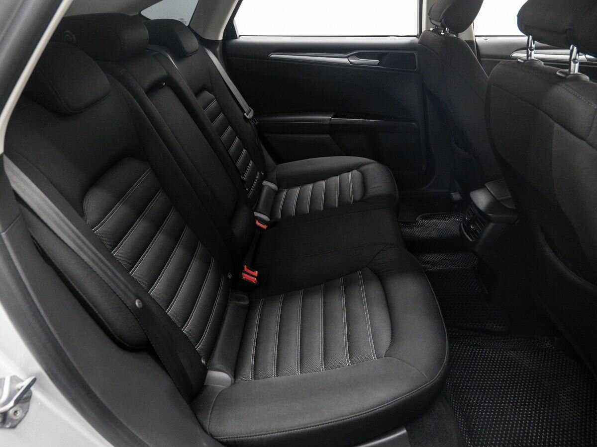 Ford Mondeo 2018 года с пробегом. Фото: #10