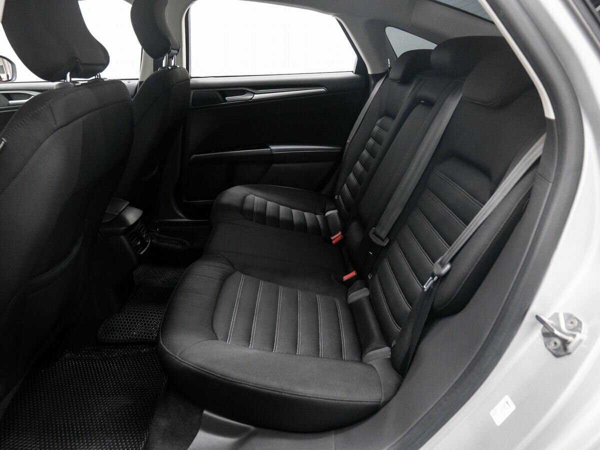 Ford Mondeo 2018 года с пробегом. Фото: #13