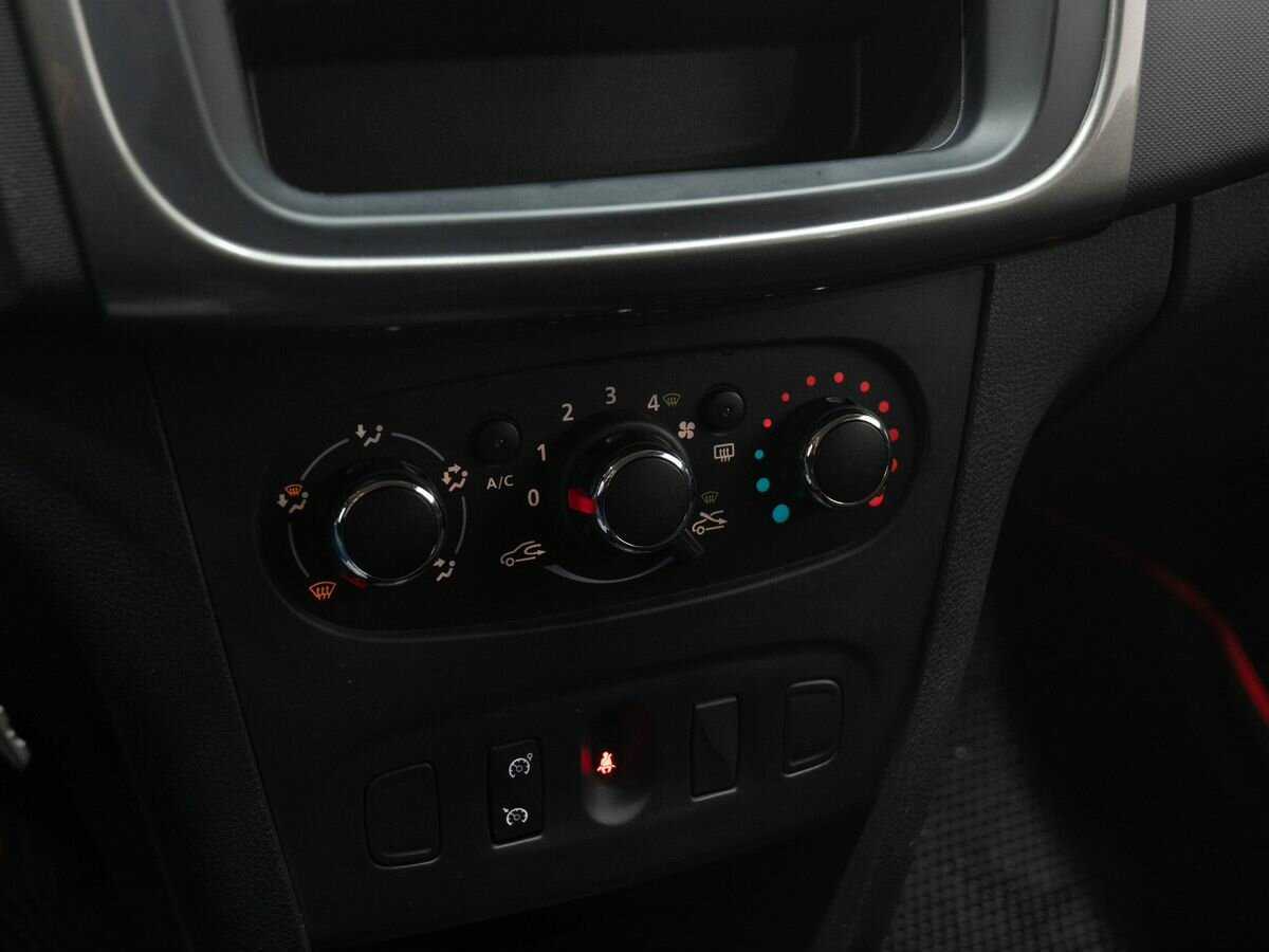 Renault Sandero 2017 года с пробегом. Фото: #16