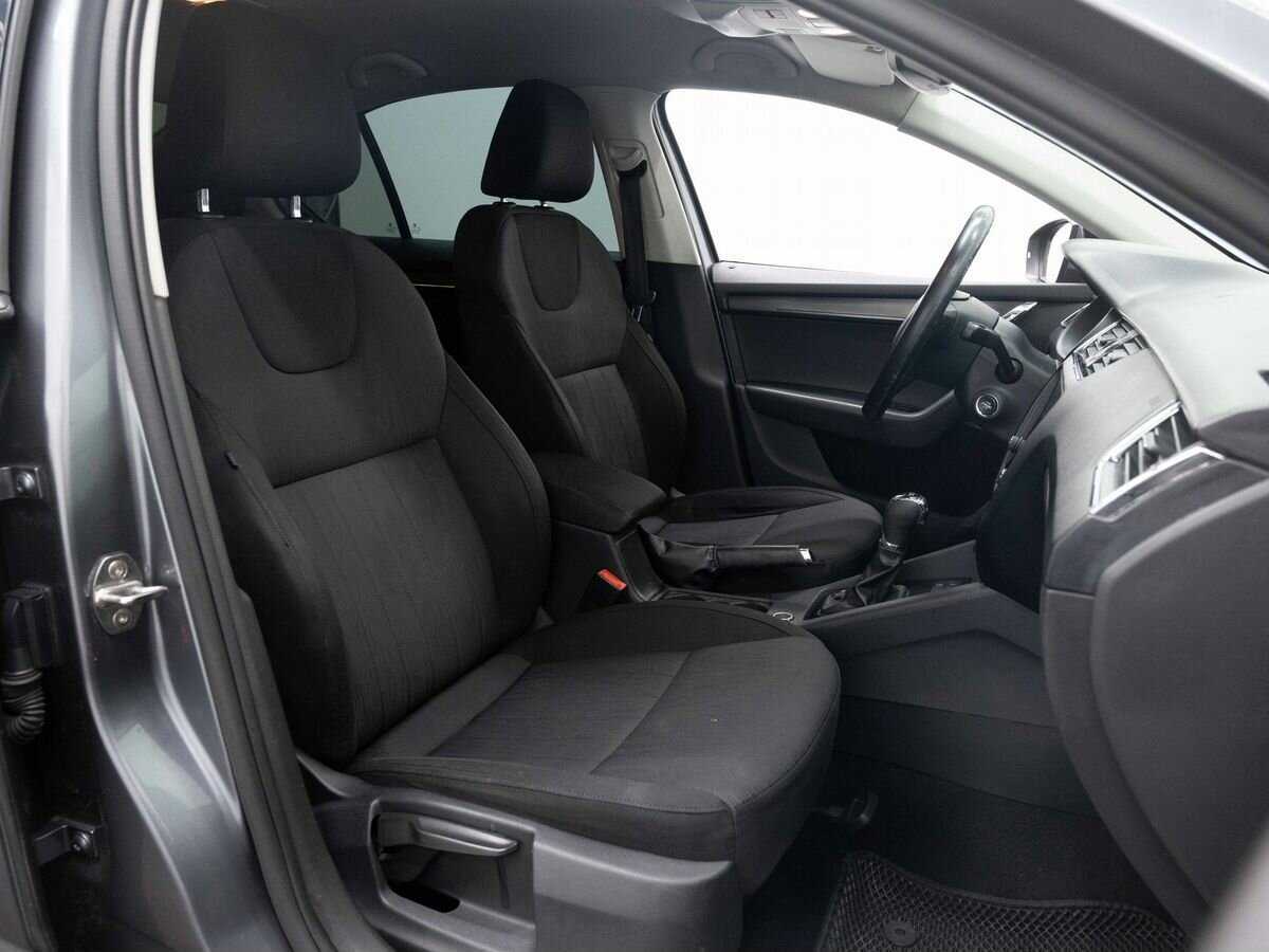 Skoda Octavia 2019 года с пробегом. Фото: #11