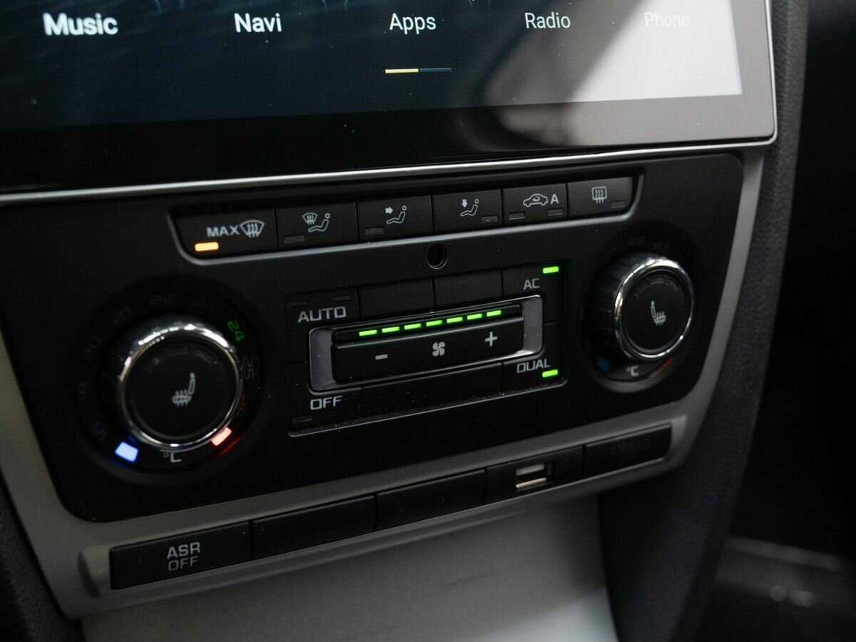 Skoda Octavia 2012 года с пробегом. Фото: #17