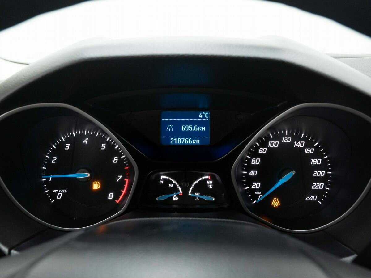 Ford Focus 2012 года с пробегом. Фото: #16