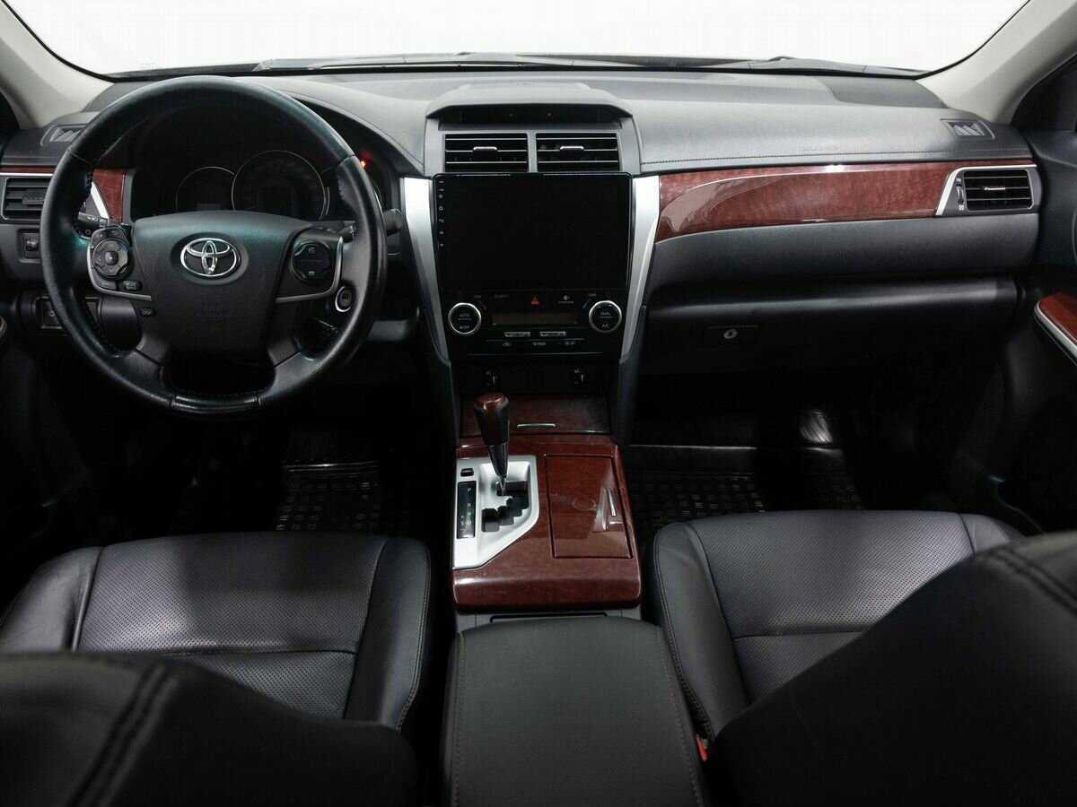 Toyota Camry 2012 года с пробегом. Фото: #13