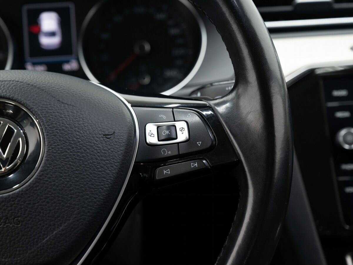 Volkswagen Passat 2017 года с пробегом. Фото: #16