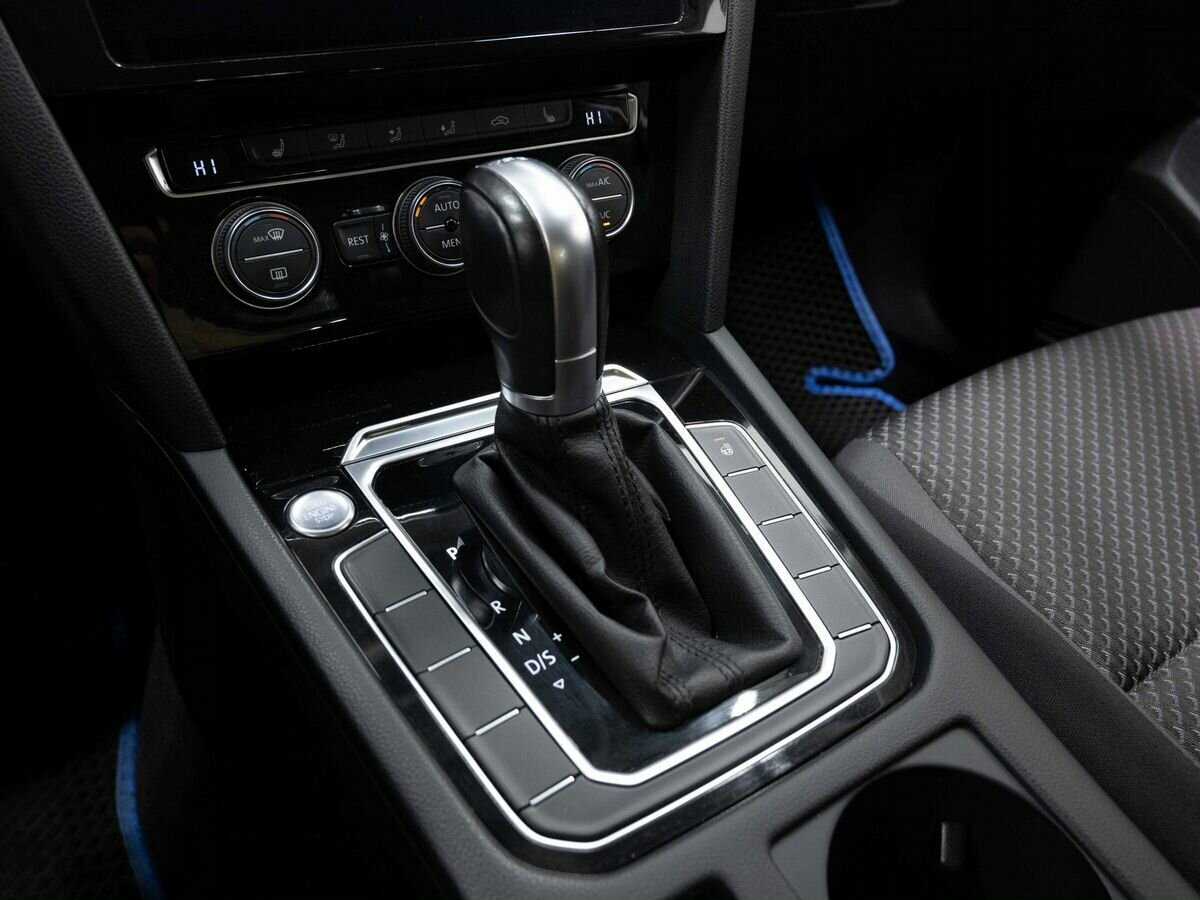 Volkswagen Passat 2017 года с пробегом. Фото: #21