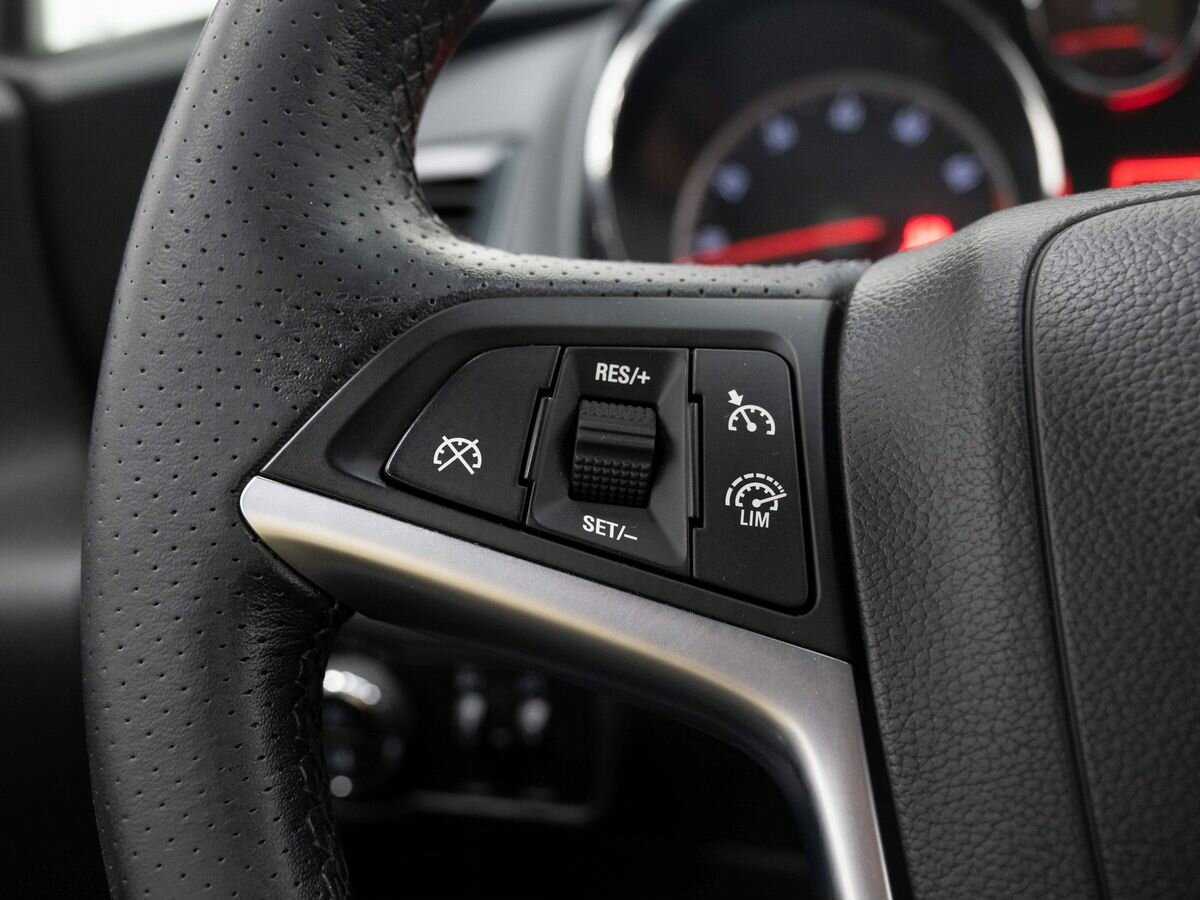 Opel Astra 2012 года с пробегом. Фото: #14