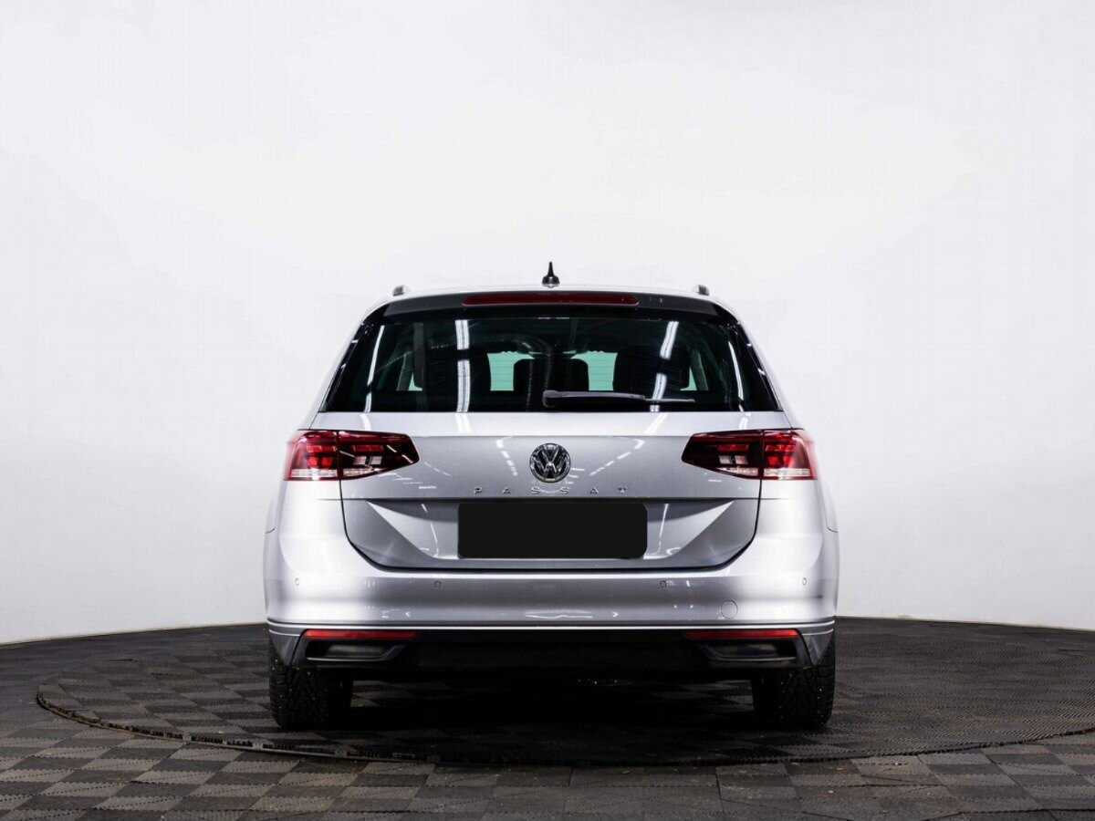 Volkswagen Passat 2020 года с пробегом. Фото: #4