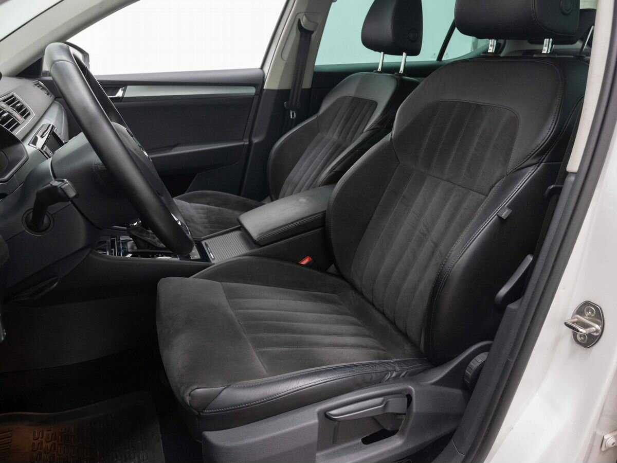 Skoda Superb 2016 года с пробегом. Фото: #8