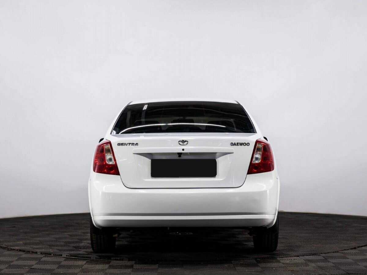 Daewoo Gentra 2013 года с пробегом. Фото: #4