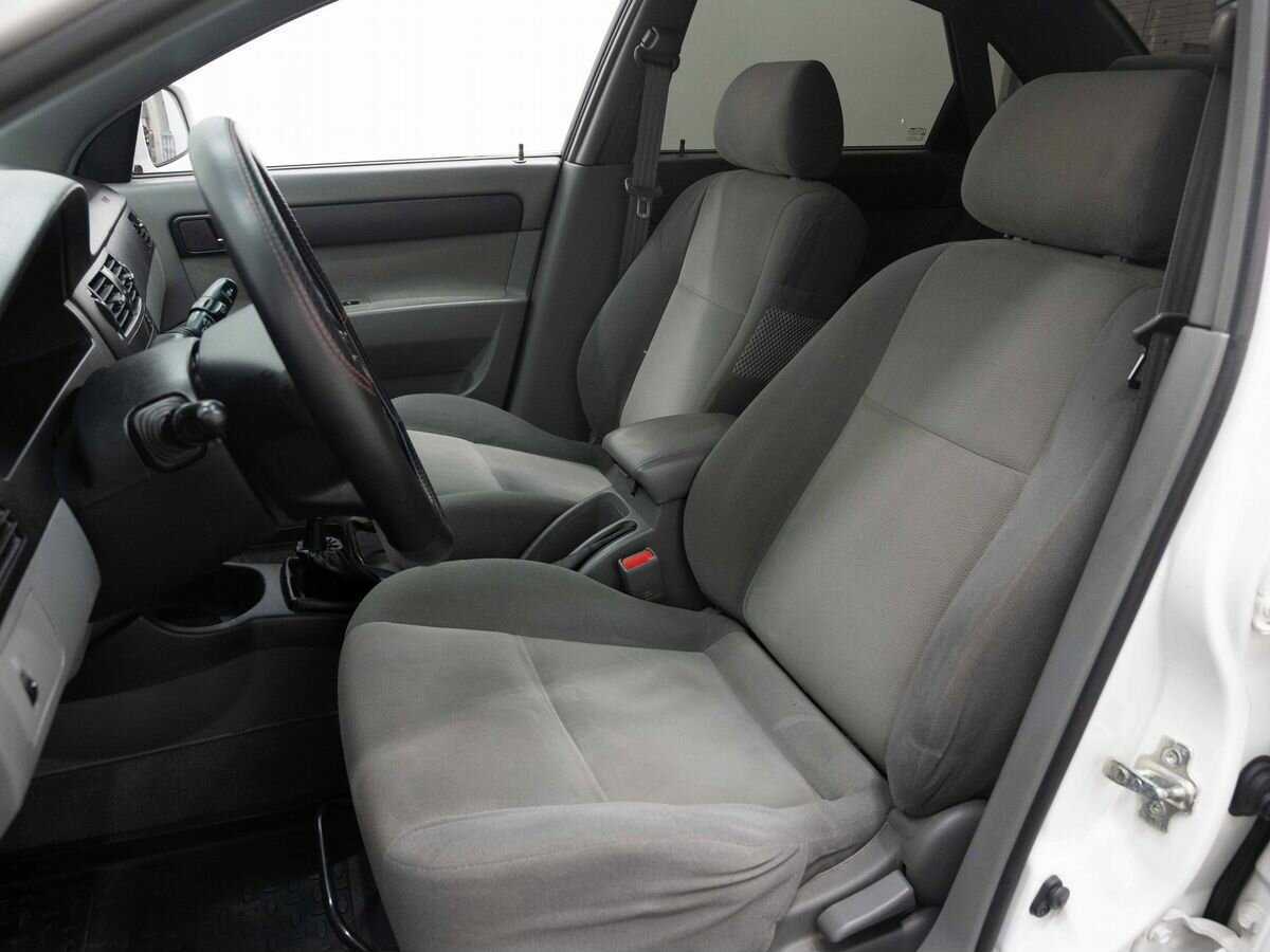 Daewoo Gentra 2013 года с пробегом. Фото: #8