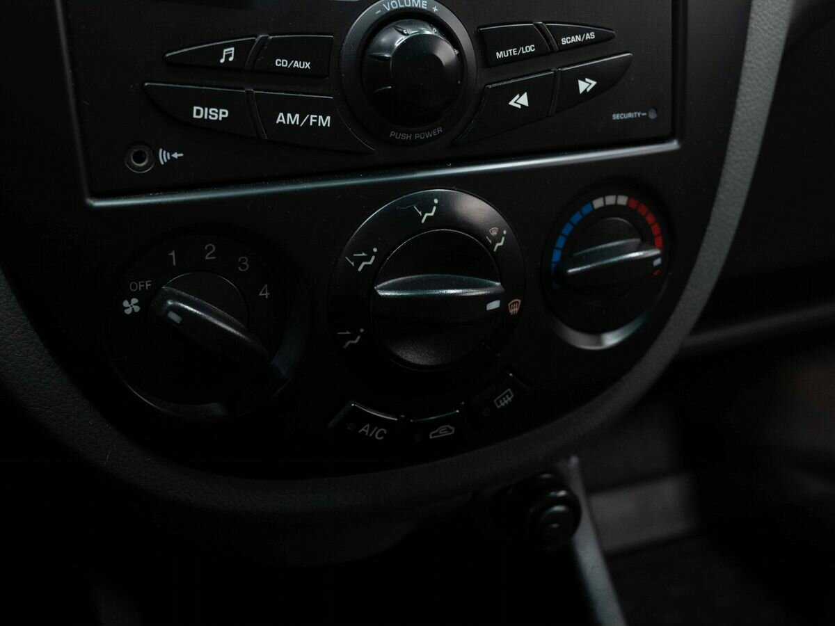 Daewoo Gentra 2013 года с пробегом. Фото: #18