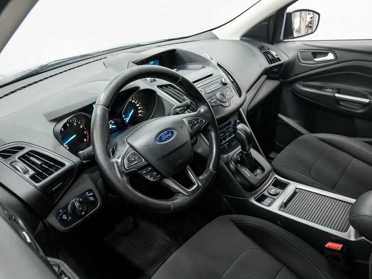 Ford Kuga 2017 года с пробегом. Фото: #13