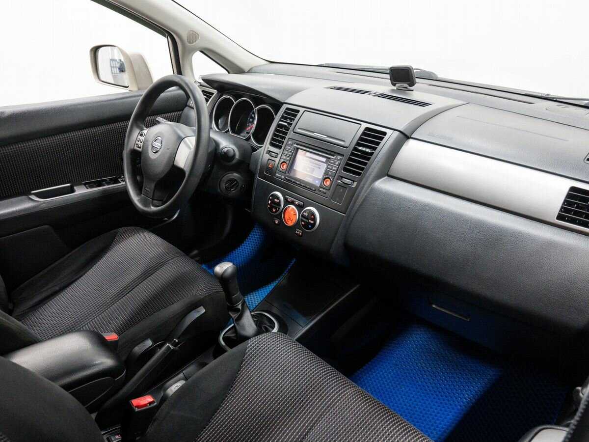 Nissan Tiida 2012 года с пробегом. Фото: #7