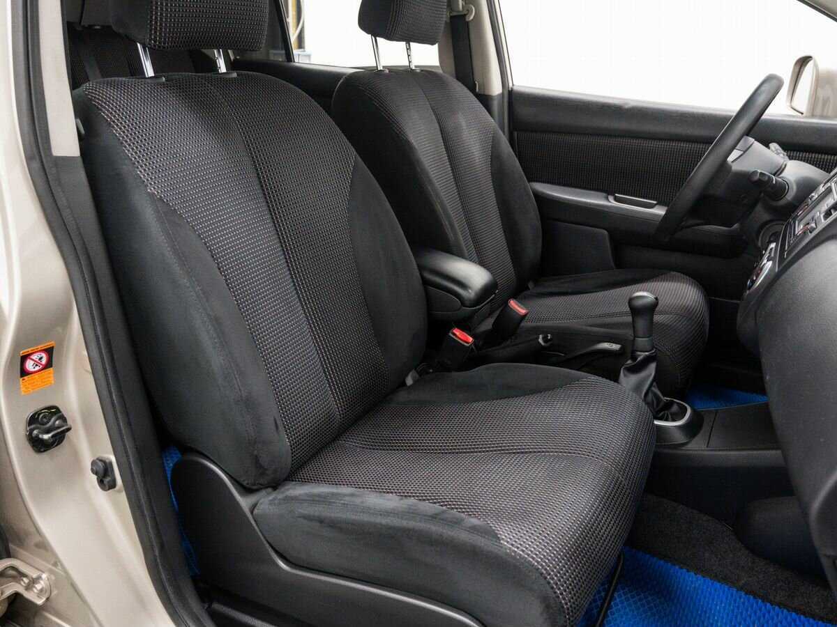 Nissan Tiida 2012 года с пробегом. Фото: #8