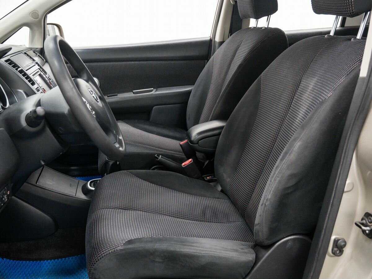 Nissan Tiida 2012 года с пробегом. Фото: #14