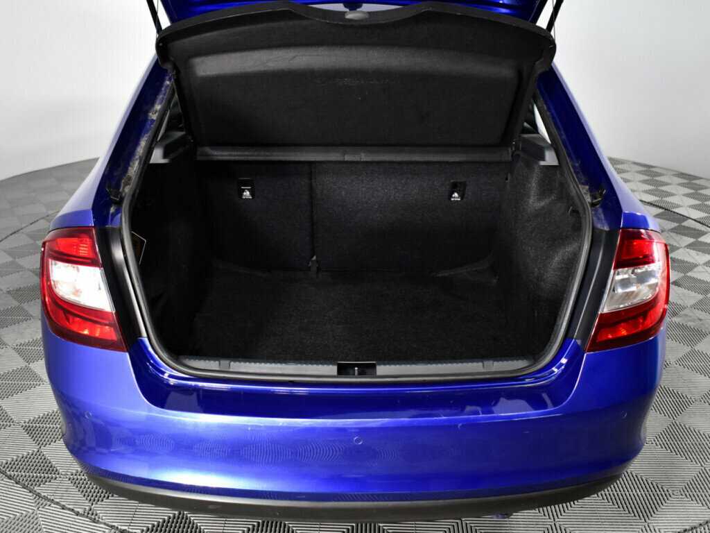 Skoda Rapid 2018 года с пробегом. Фото: #14