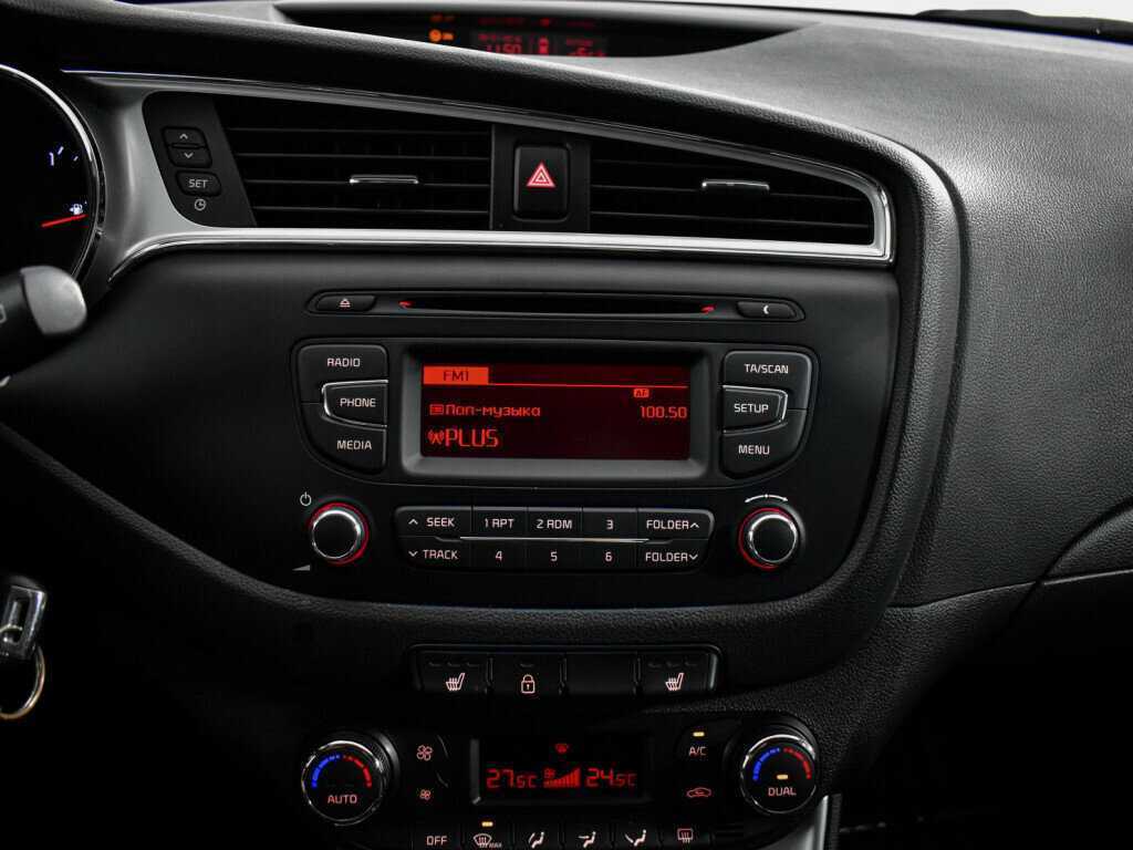 Kia Ceed 2018 года с пробегом. Фото: #12