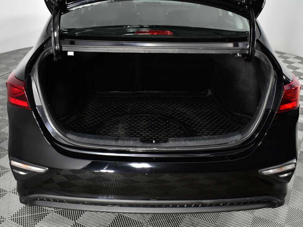 Kia Cerato 2019 года с пробегом. Фото: #14