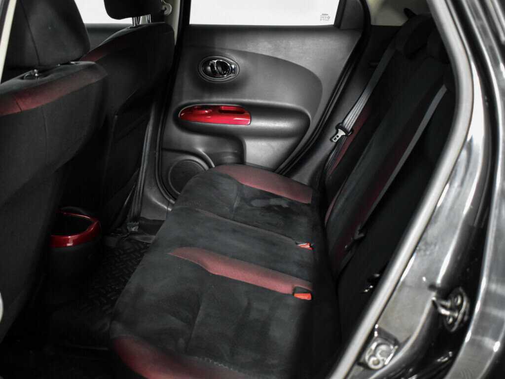 Nissan Juke 2012 года с пробегом. Фото: #9