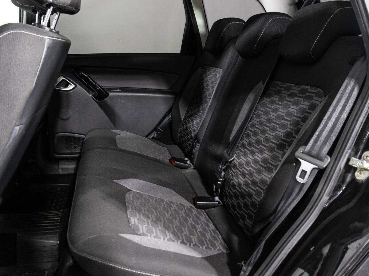 Lada (ВАЗ) Granta 2019 года с пробегом. Фото: #9