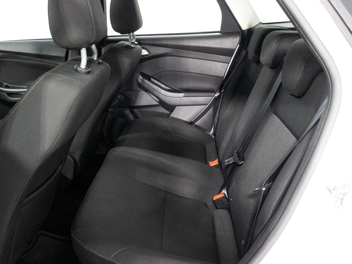 Ford Focus 2017 года с пробегом. Фото: #9