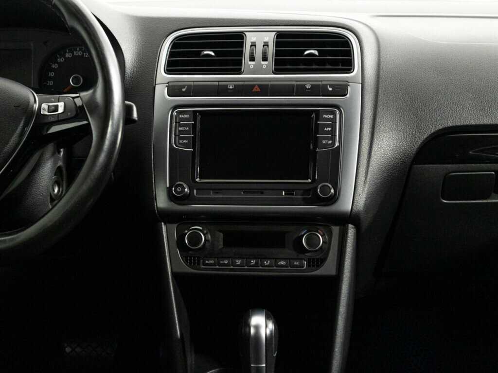 Volkswagen Polo 2018 года с пробегом. Фото: #13