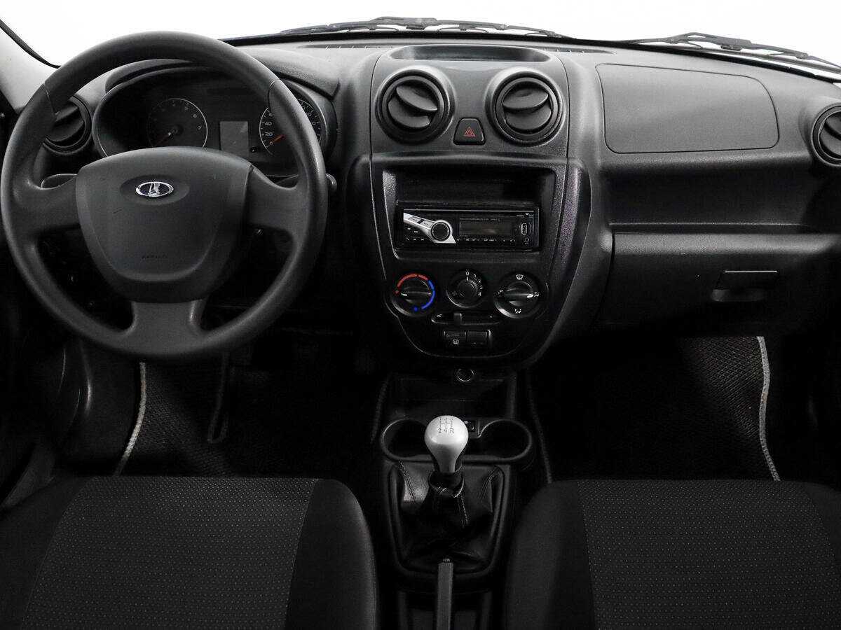 Lada (ВАЗ) Granta 2015 года с пробегом. Фото: #11