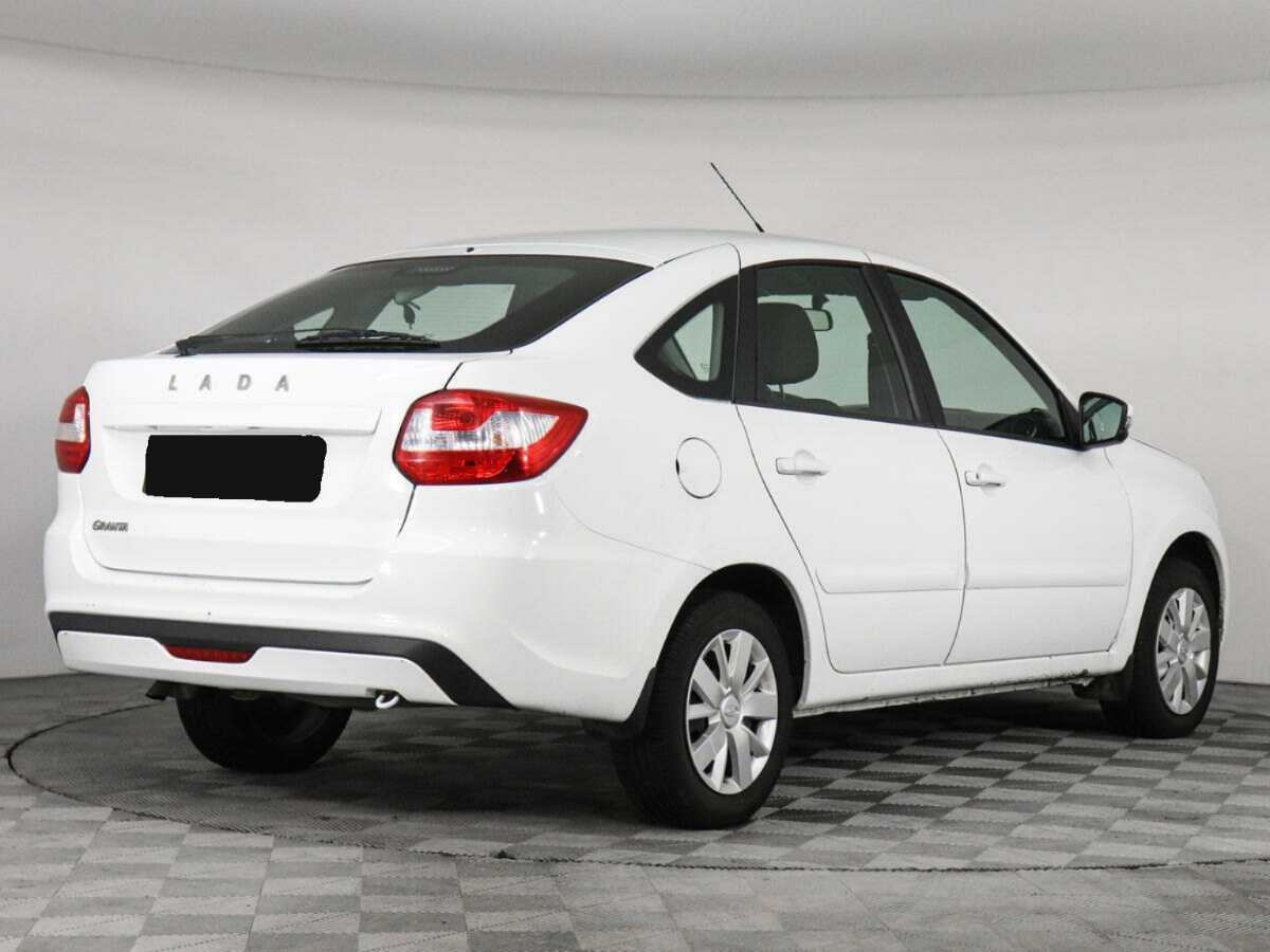 Lada (ВАЗ) Granta 2018 года с пробегом. Фото: #4