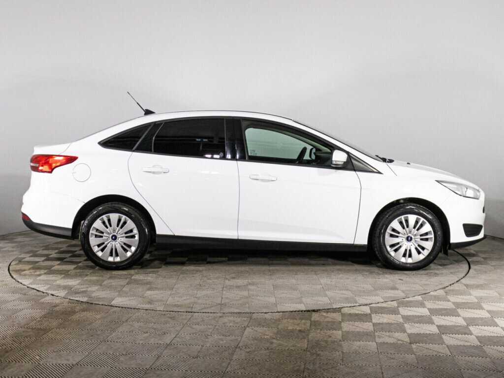 Ford Focus 2018 года с пробегом. Фото: #3