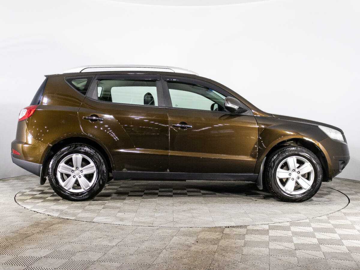 Geely Emgrand X7 2015 года с пробегом. Фото: #3