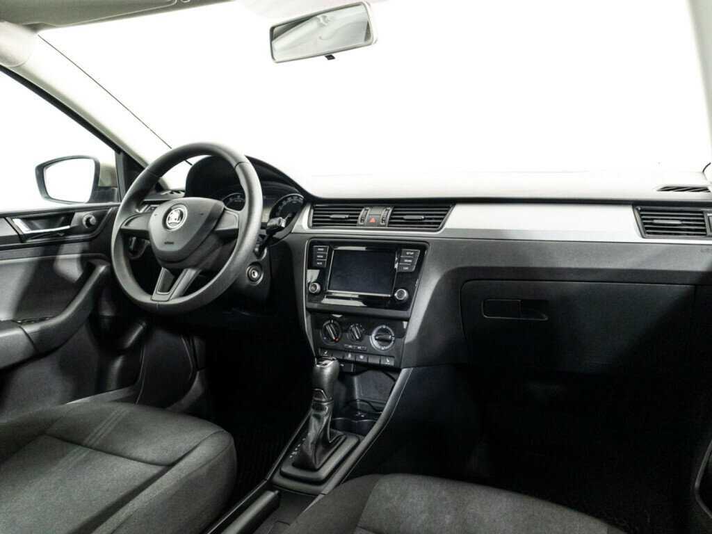 Skoda Rapid 2019 года с пробегом. Фото: #8