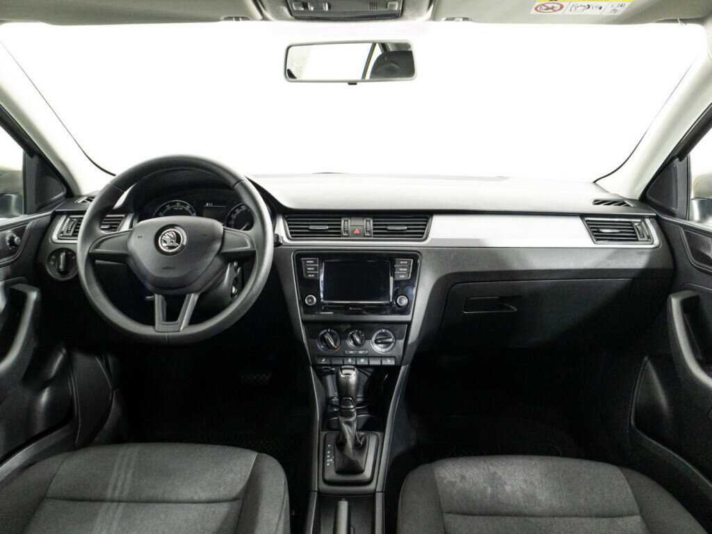 Skoda Rapid 2019 года с пробегом. Фото: #12