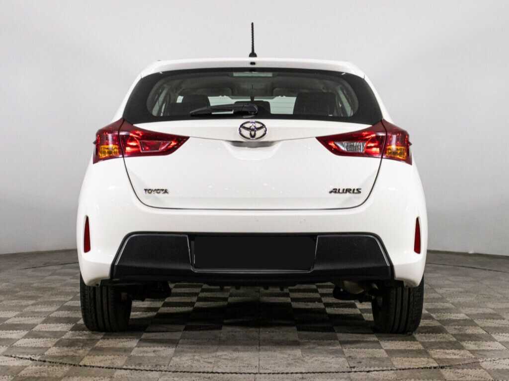 Toyota Auris 2014 года с пробегом. Фото: #5