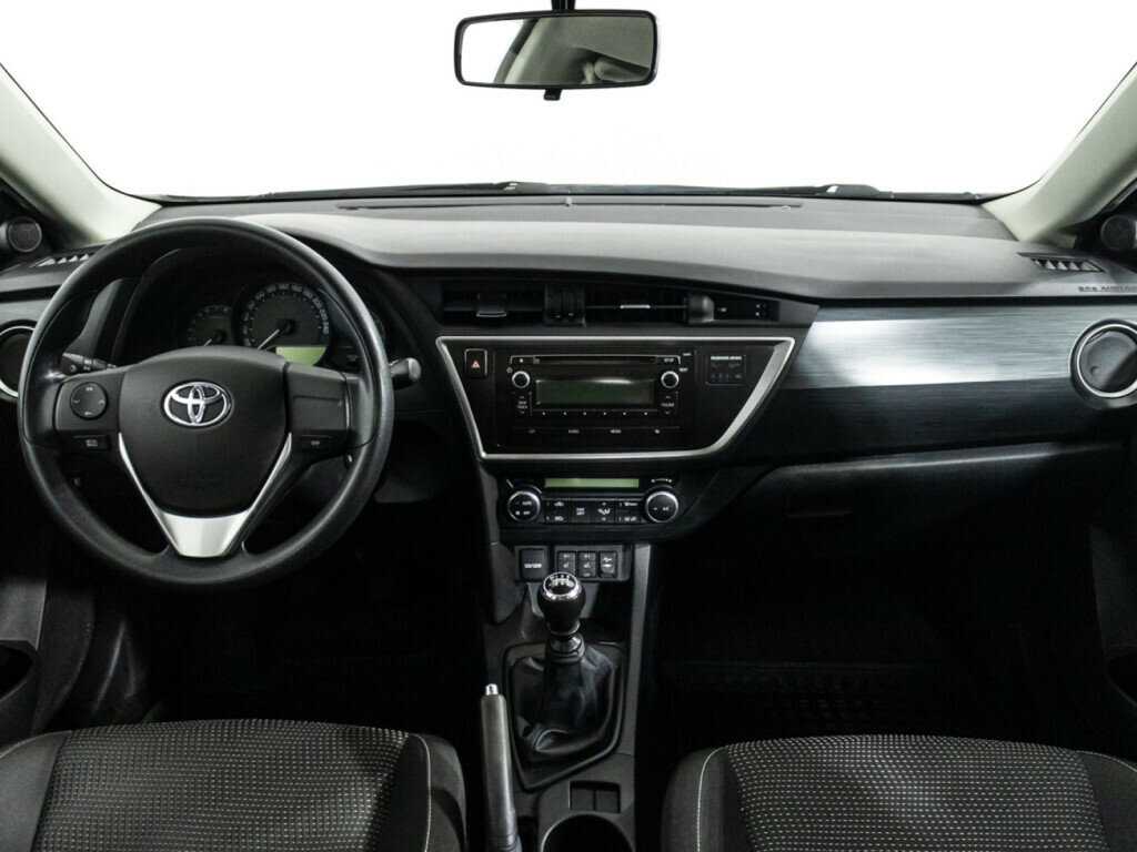 Toyota Auris 2014 года с пробегом. Фото: #12
