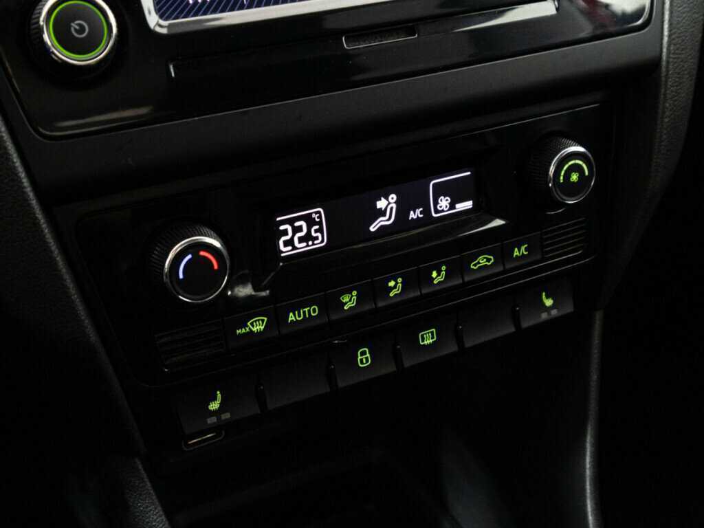 Skoda Rapid 2018 года с пробегом. Фото: #14