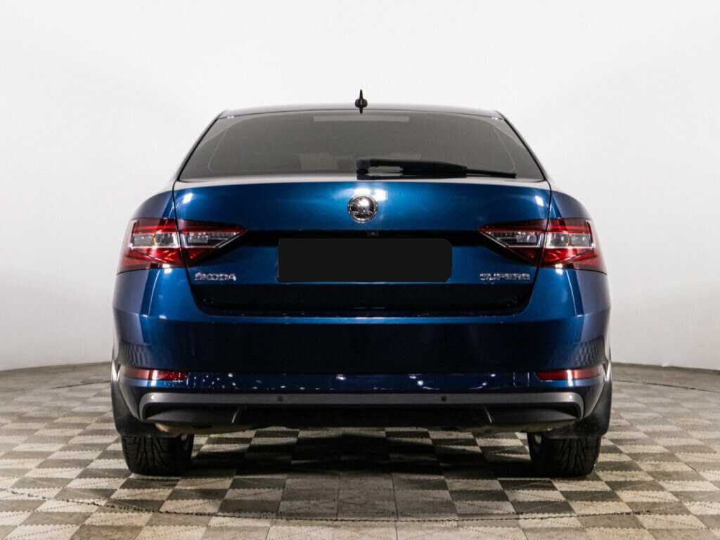 Skoda Superb 2018 года с пробегом. Фото: #5