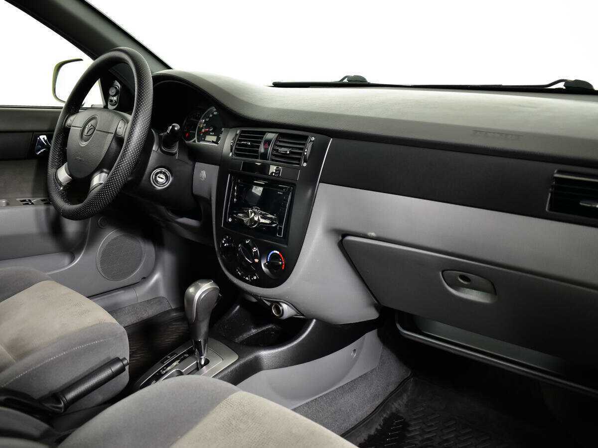 Daewoo Gentra 2014 года с пробегом. Фото: #8