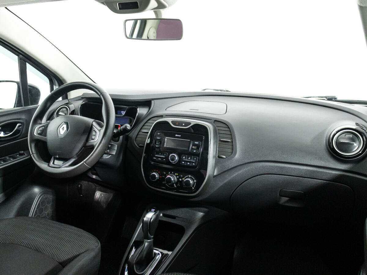 Renault Kaptur 2017 года с пробегом. Фото: #8