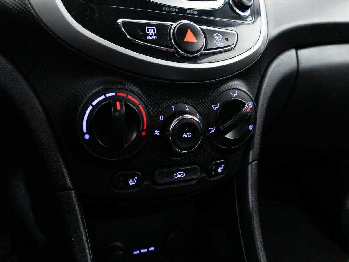 Hyundai Solaris 2014 года с пробегом. Фото: #15