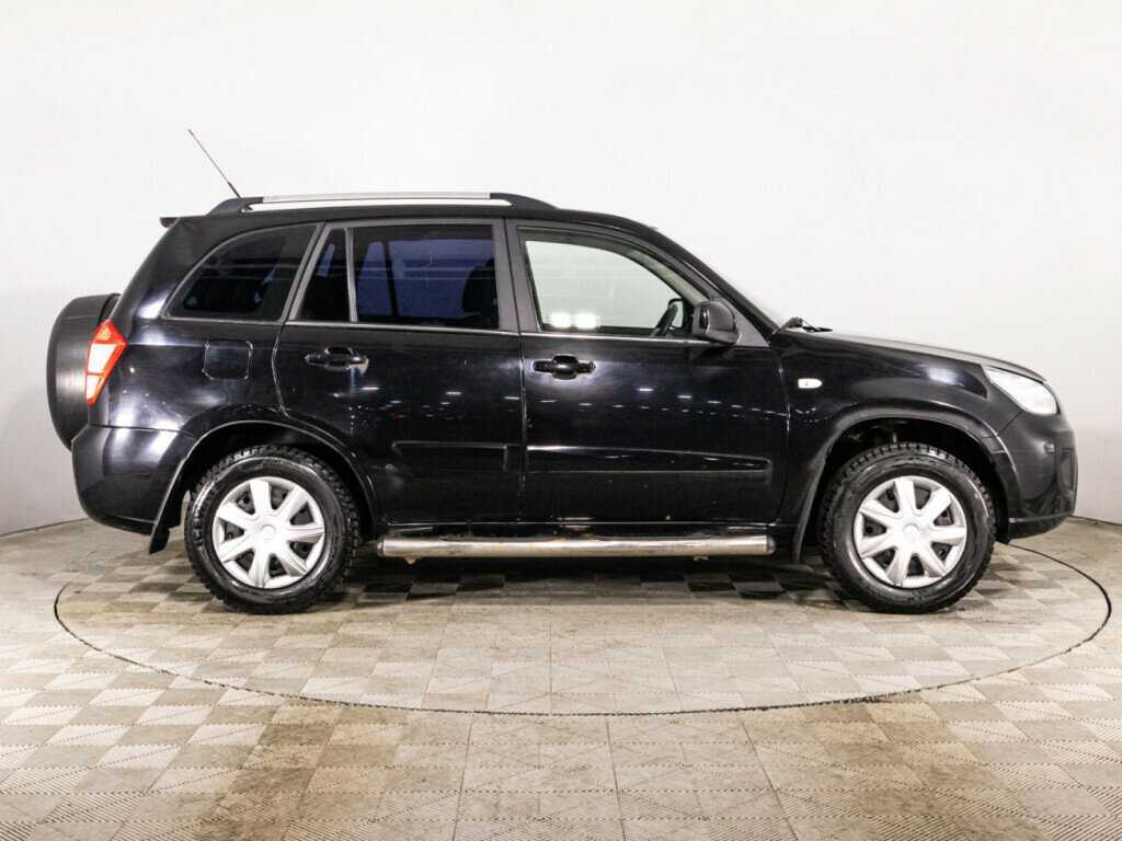 Chery Tiggo (T11) 2013 года с пробегом. Фото: #3