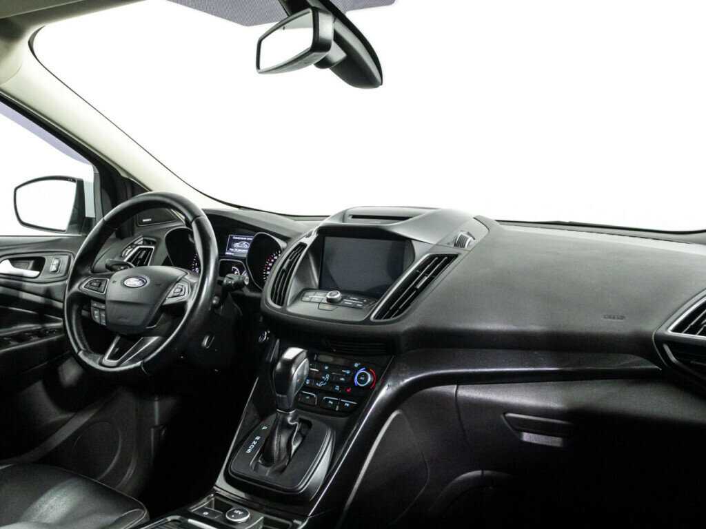 Ford Kuga 2018 года с пробегом. Фото: #8