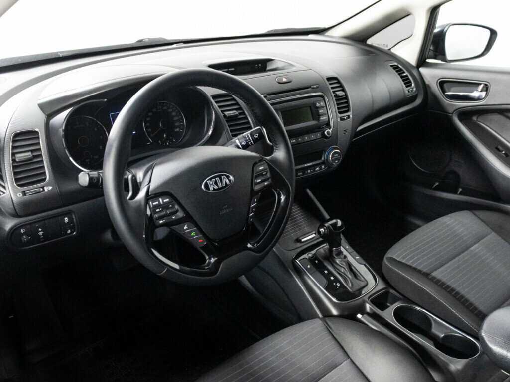 Kia Cerato 2017 года с пробегом. Фото: #10