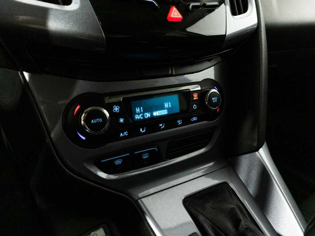 Ford Focus 2013 года с пробегом. Фото: #15