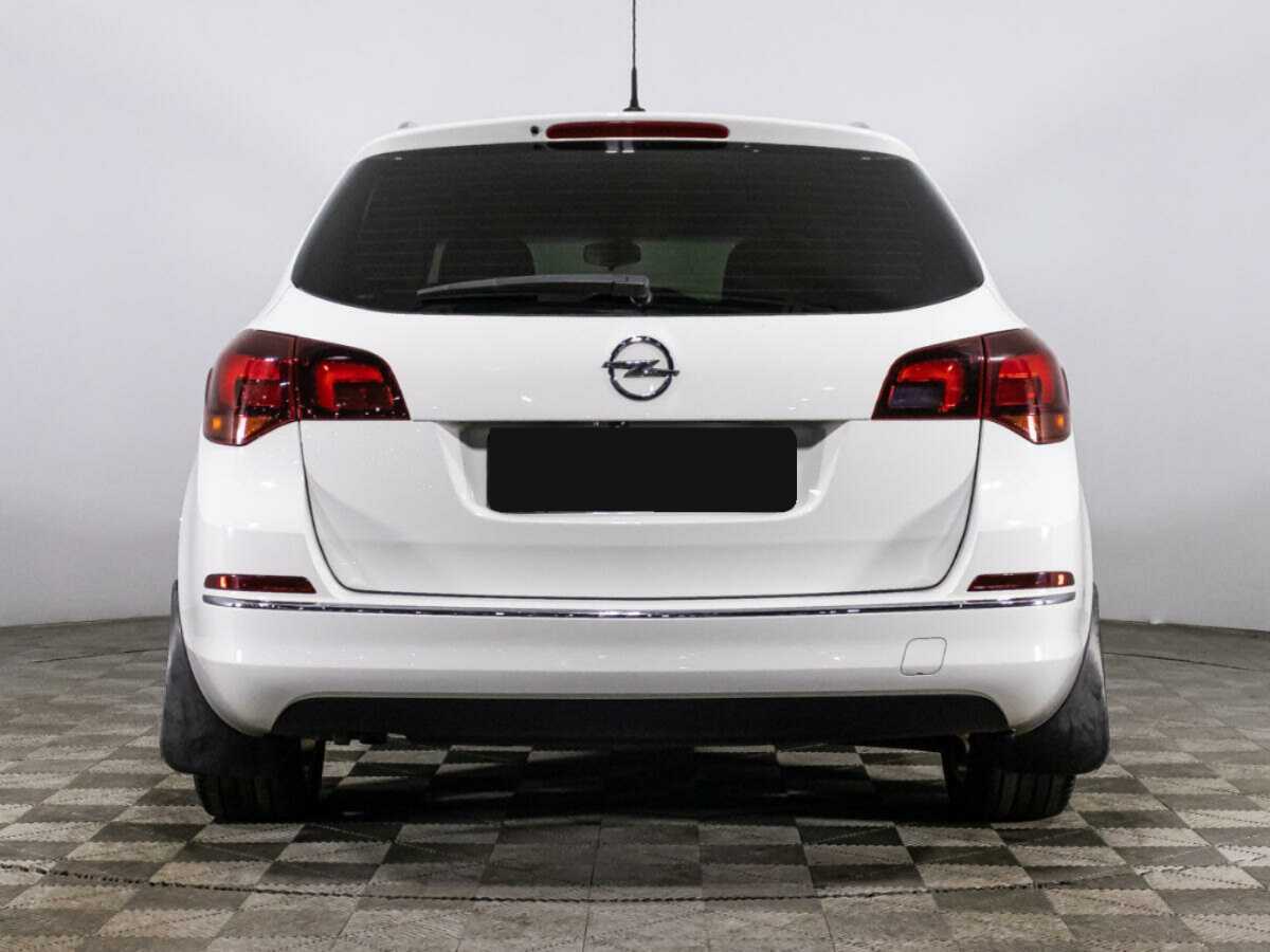Opel Astra 2015 года с пробегом. Фото: #5