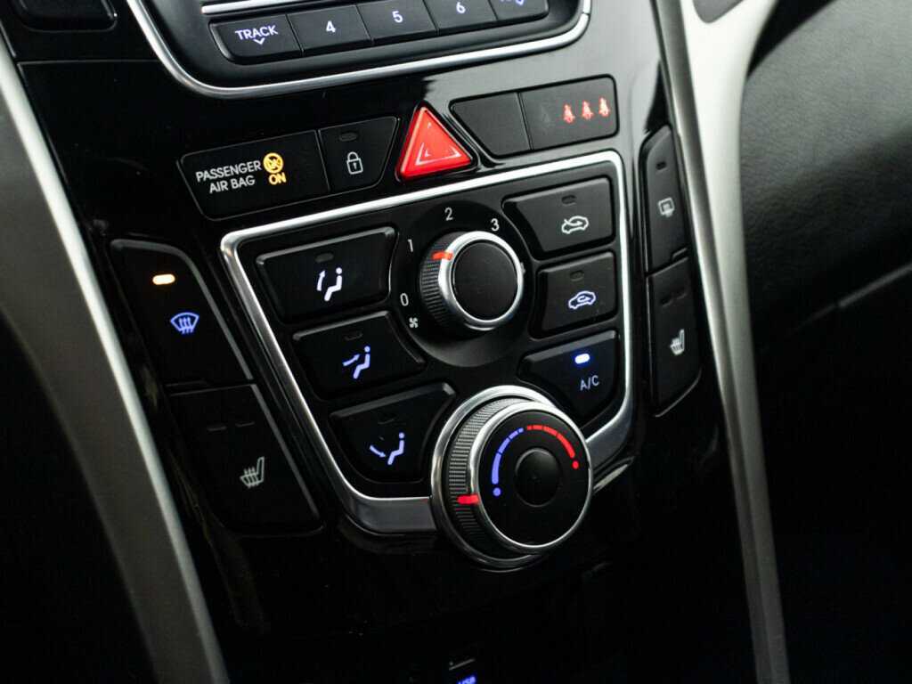 Hyundai i30 2013 года с пробегом. Фото: #14