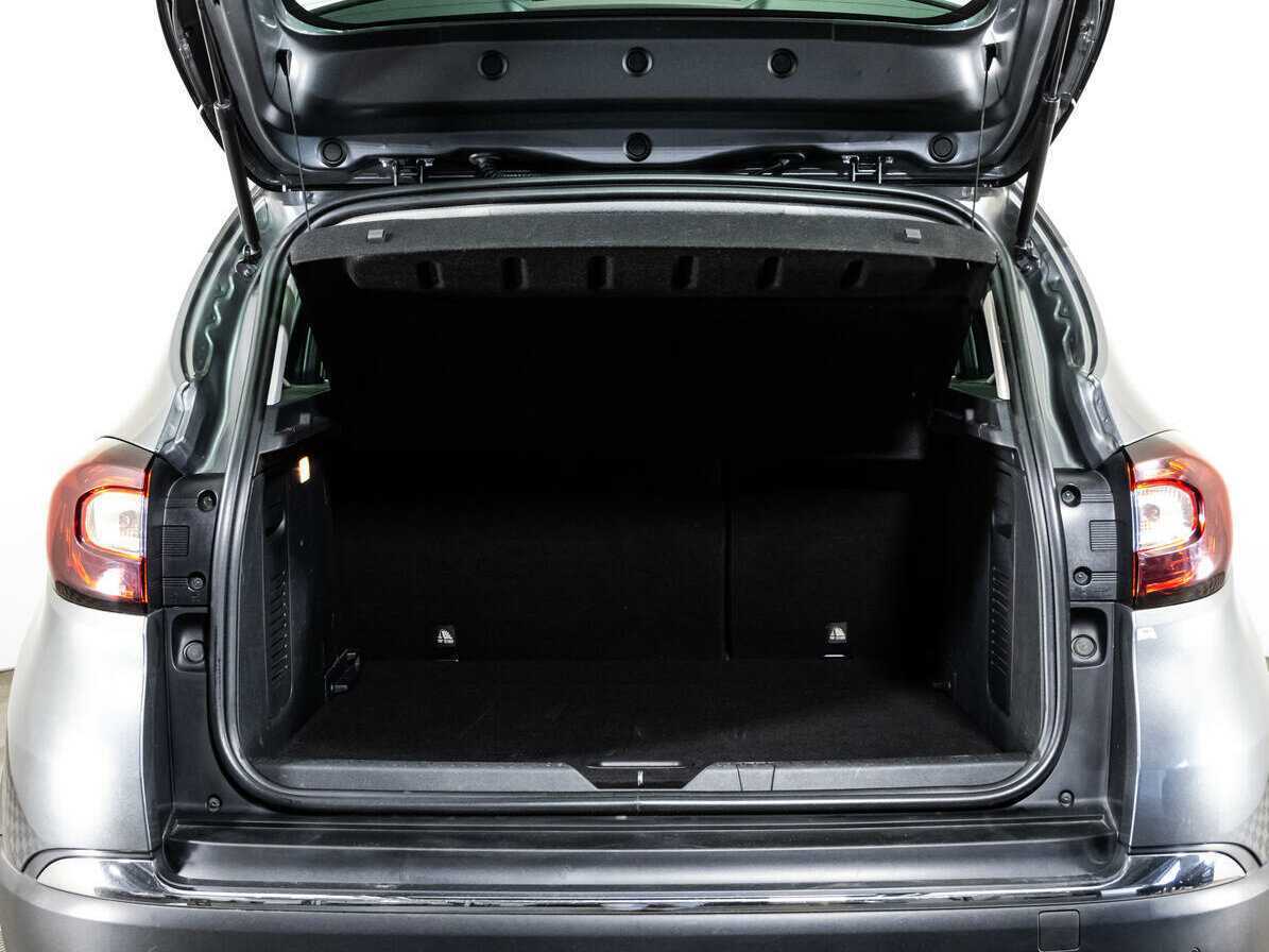 Renault Kaptur 2017 года с пробегом. Фото: #13